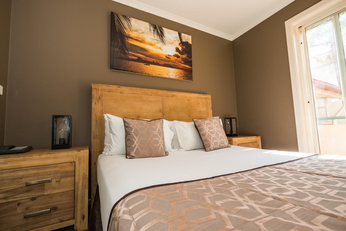Beach Haven Executive Apartments Korora Exterior photo