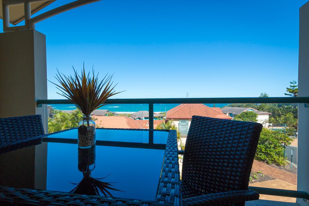 Beach Haven Executive Apartments Korora Exterior photo